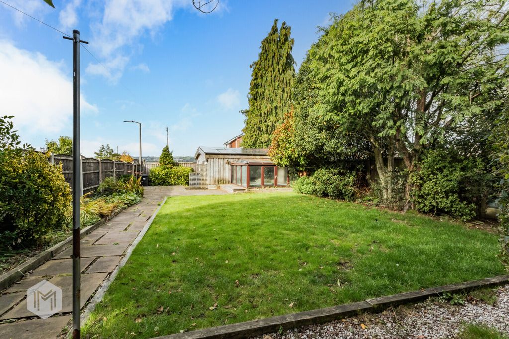 Property photo 3 of 27 Picture No. 21