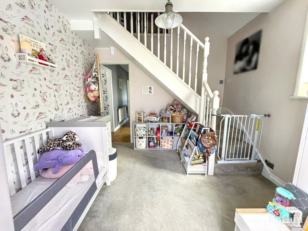 Property photo 3 of 13