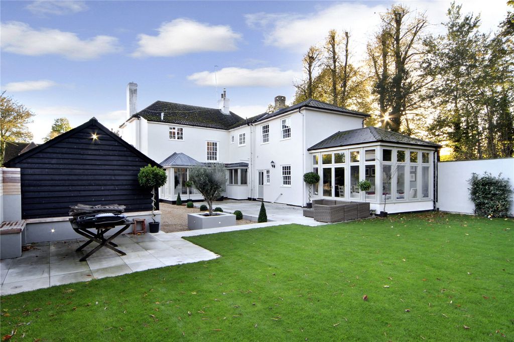 Property photo 1 of 17 Picture No. 02