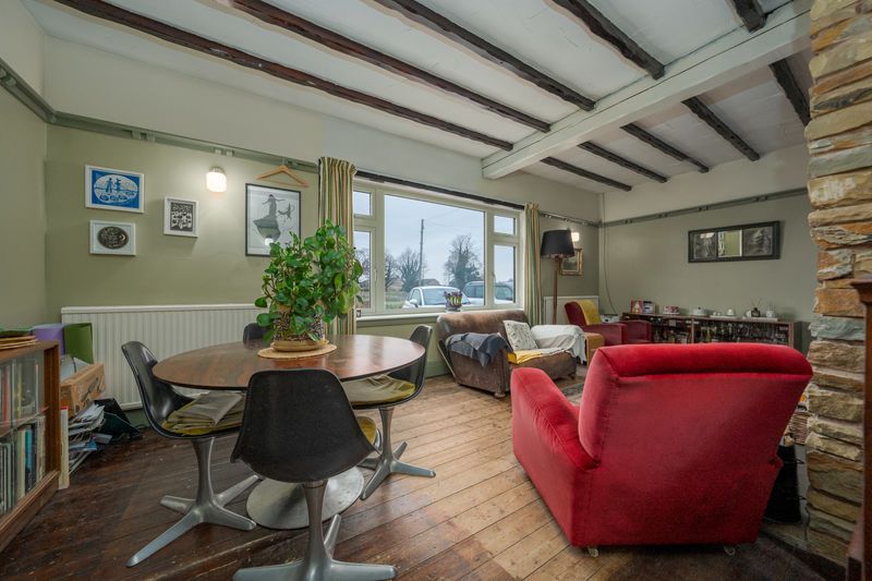 Property photo 3 of 23 Photo 14