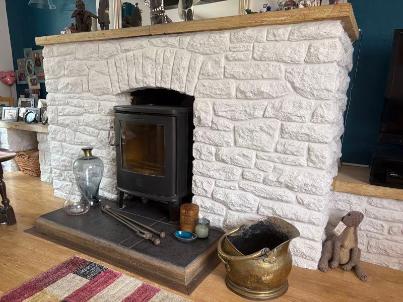 Property photo 3 of 28 Photo 25