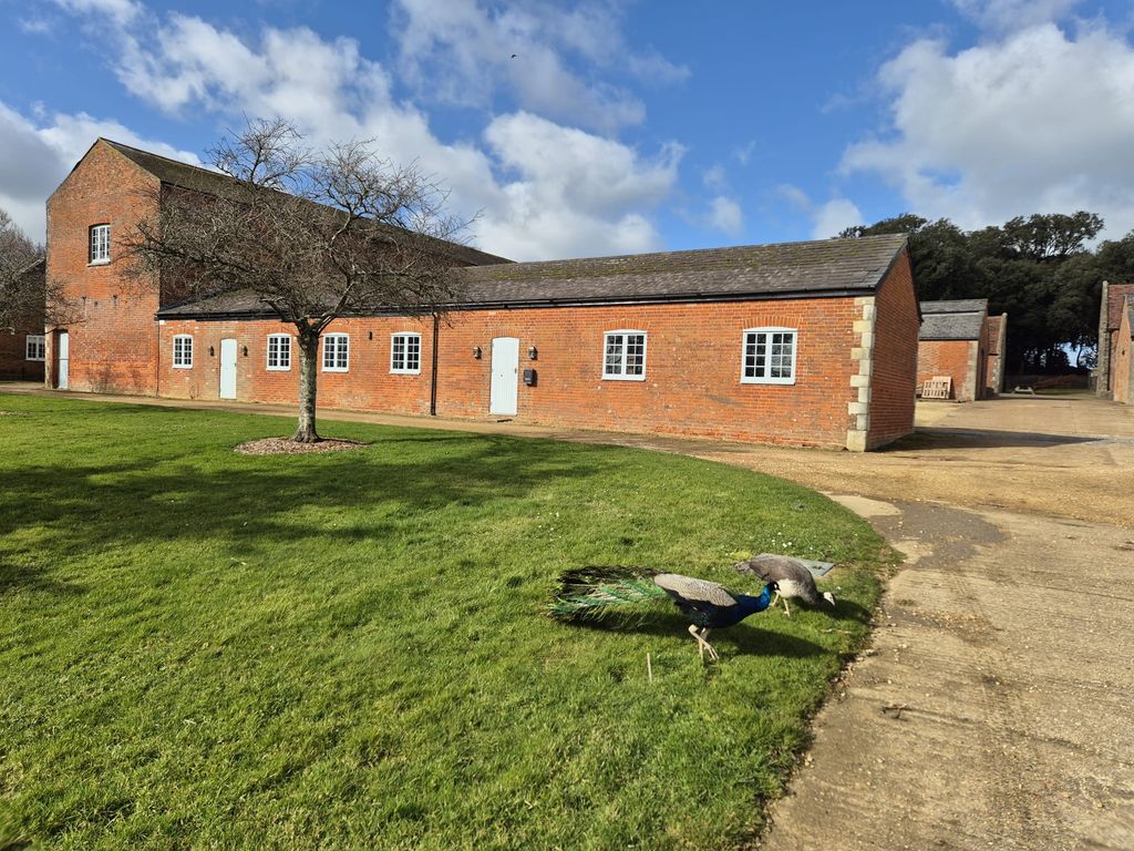 Property photo 2 of 4