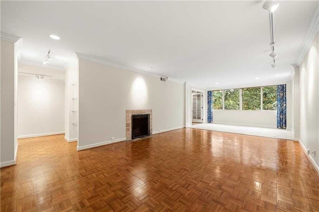 Property photo 2 of 15 <Alttext/>