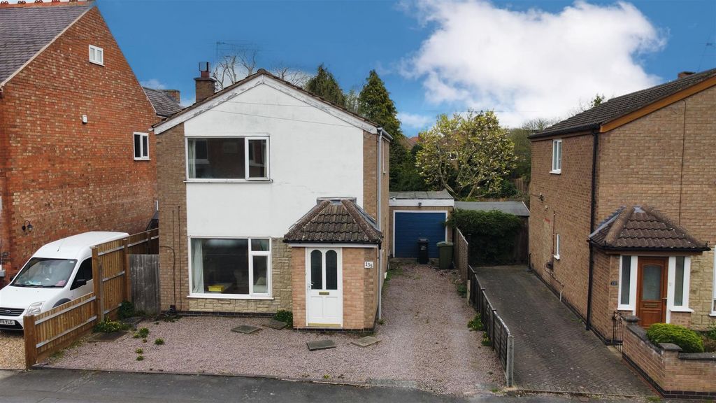 Property photo 1 of 16 1