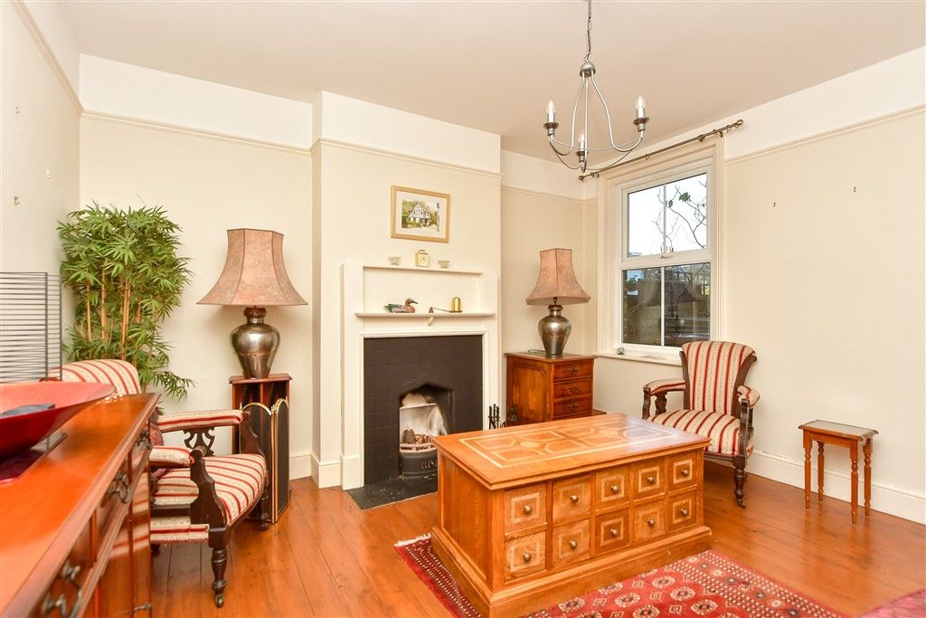 Property photo 3 of 13 Dining Room