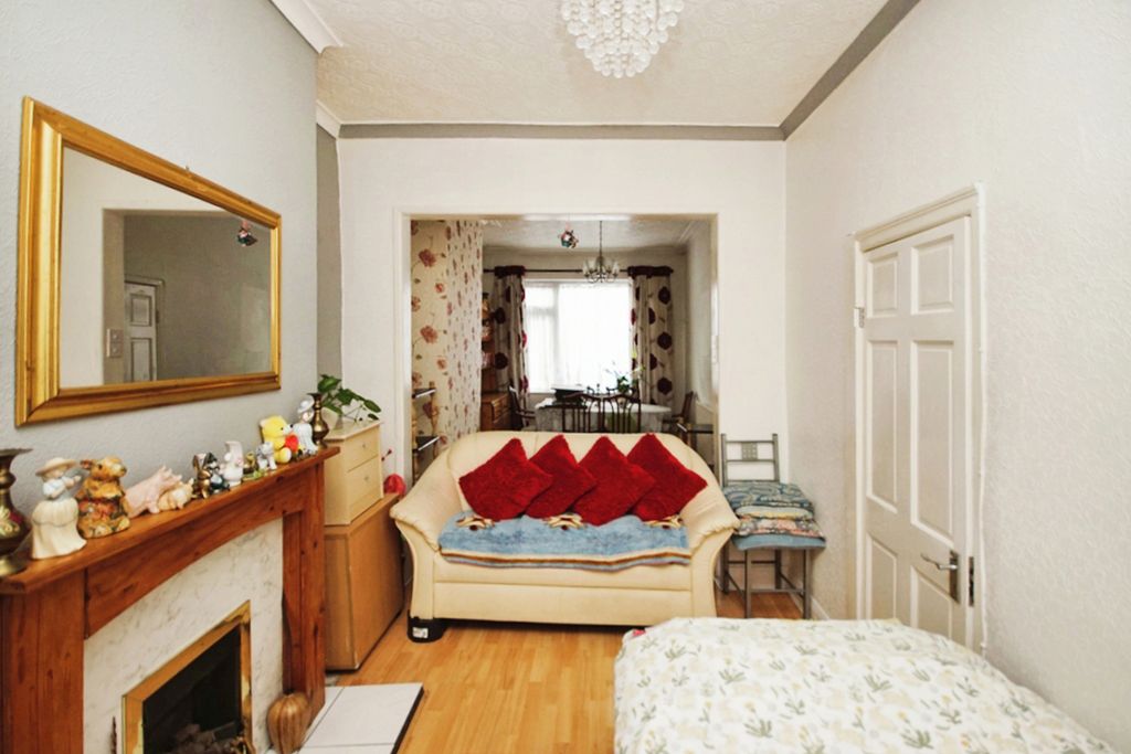 Property photo 2 of 16 Photography