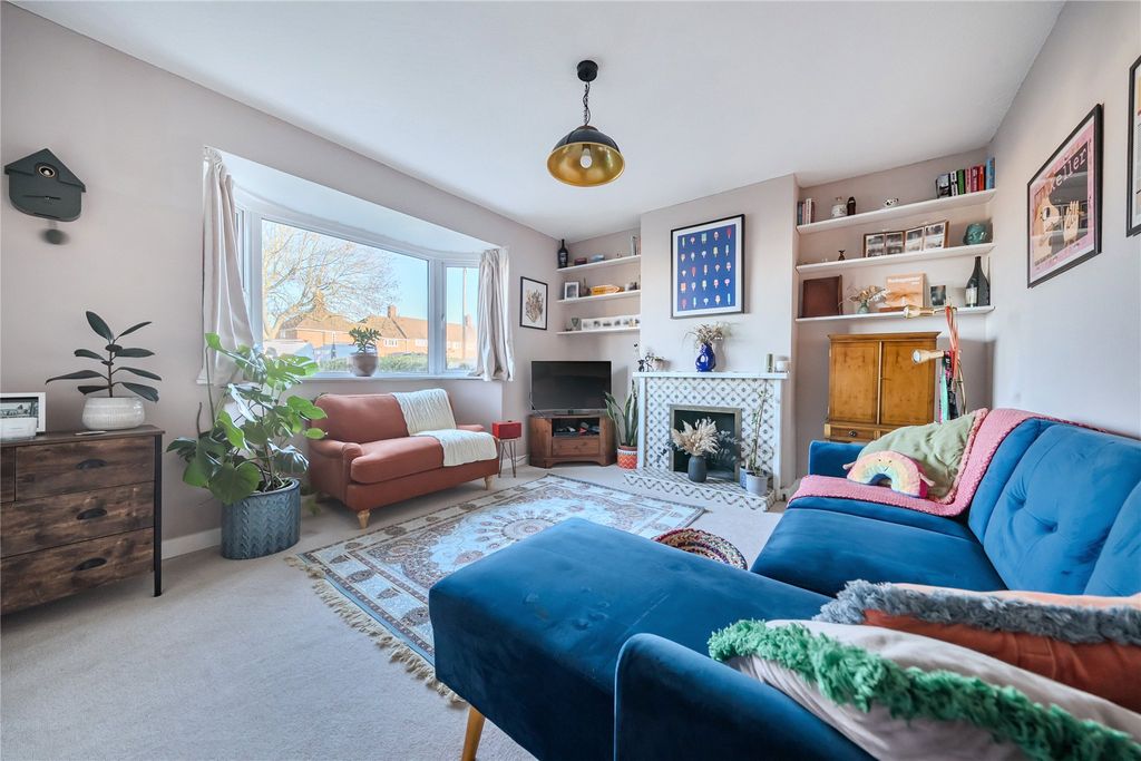 Property photo 2 of 25 Picture No. 15