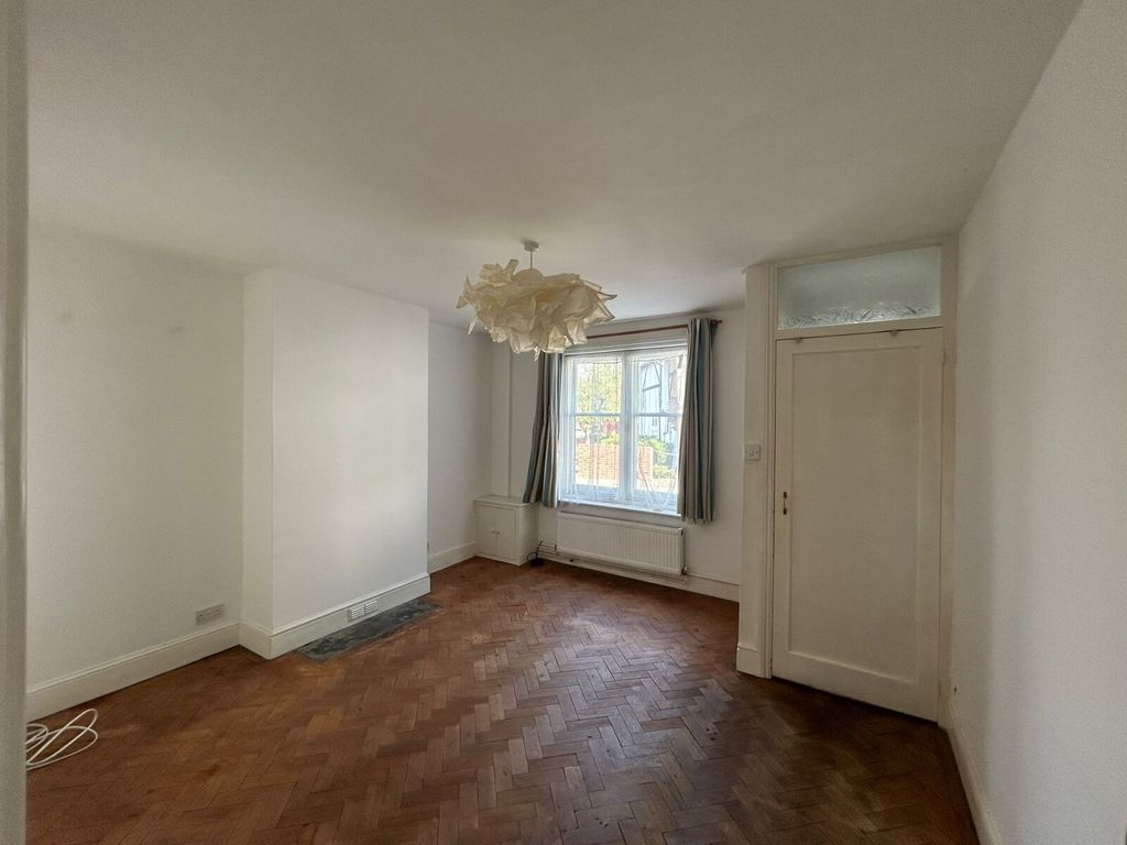 Property photo 3 of 14 Picture No. 38