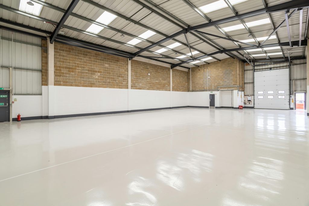 Property photo 2 of 8 Unit 5 Orchard Trade Park - Redhill-3.Jpg
