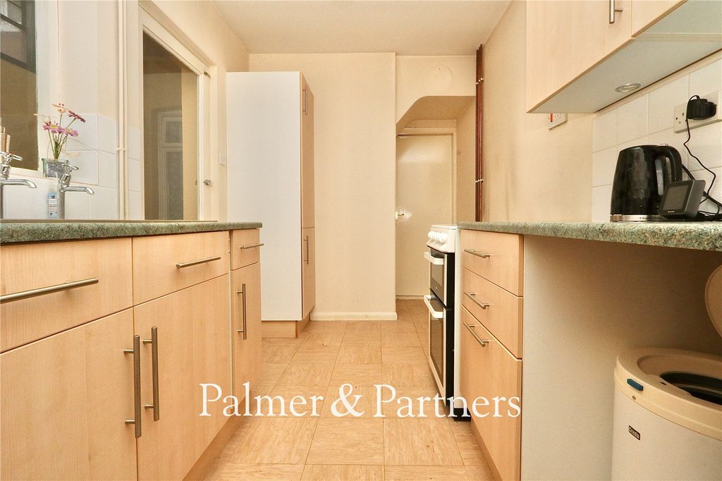 Property photo 3 of 17 Picture No. 07