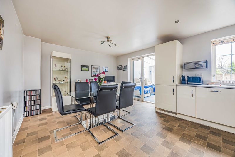 Property photo 3 of 23 Photo 18