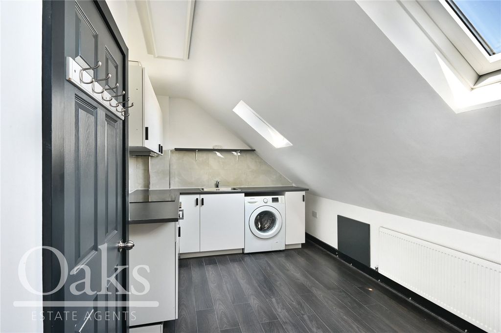 Property photo 1 of 7 Picture No. 14