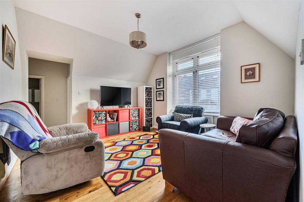 Property photo 3 of 20 1381181-11-691c4500A7B13.Jpg