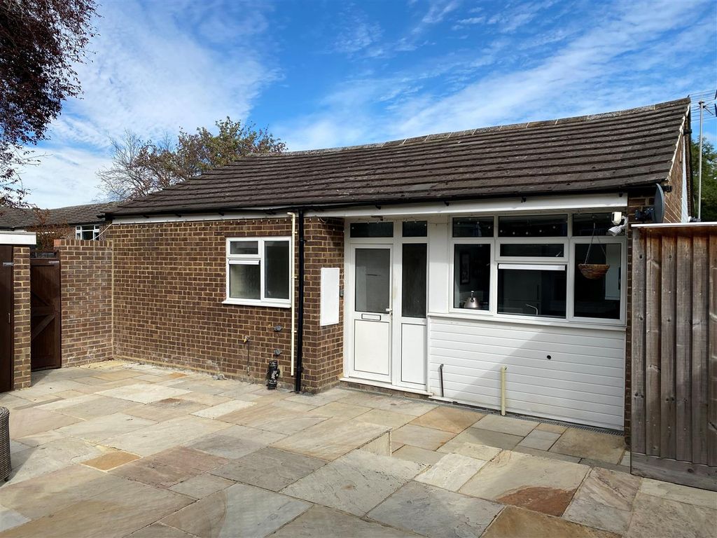 Property photo 1 of 10 Front.Jpg