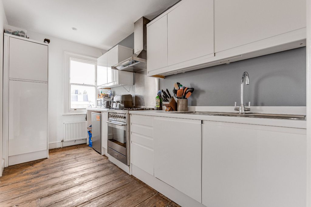 Property photo 3 of 9