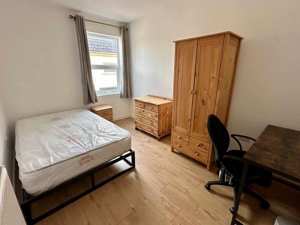 Property photo 2 of 6 Img_8072