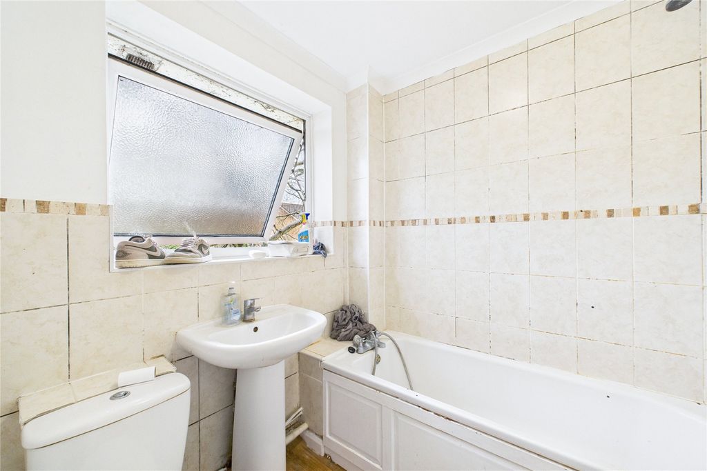 Property photo 3 of 5 Picture No. 03