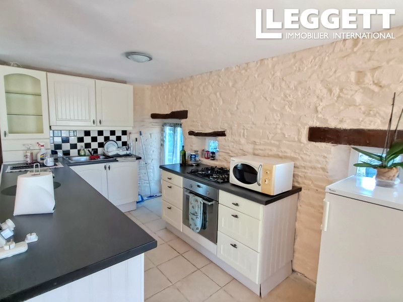 Property photo 3 of 10