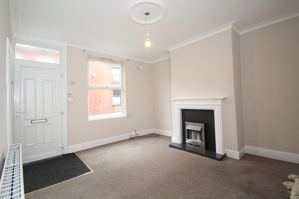 Property photo 2 of 6 0 General