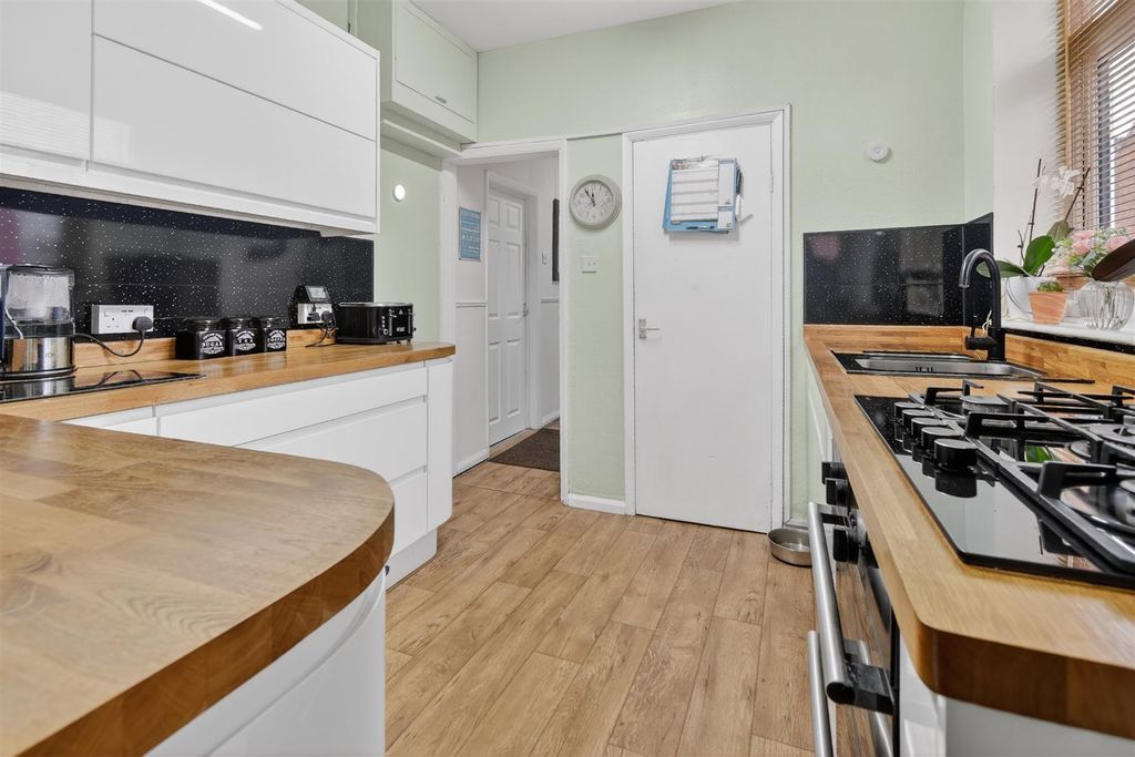 Property photo 2 of 17 Dsc_8266.Jpg