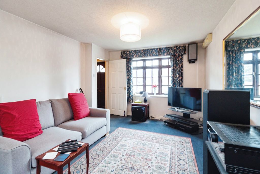 Property photo 2 of 15