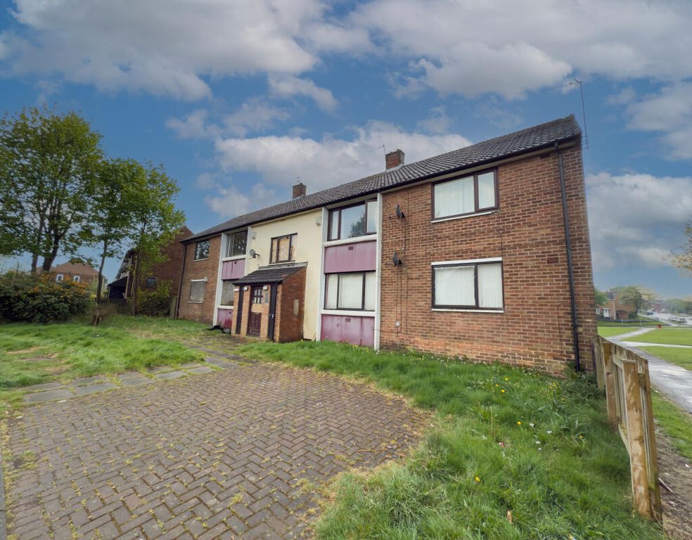 Property photo 1 of 12