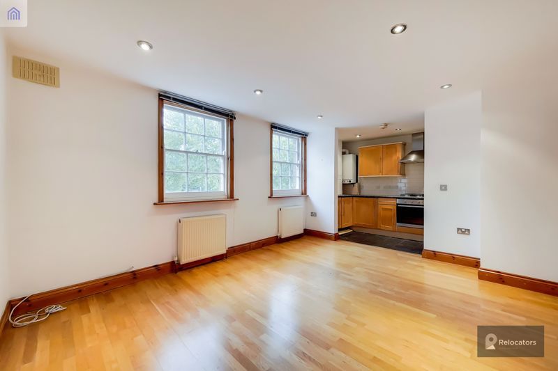 Property photo 3 of 14 Photo 12