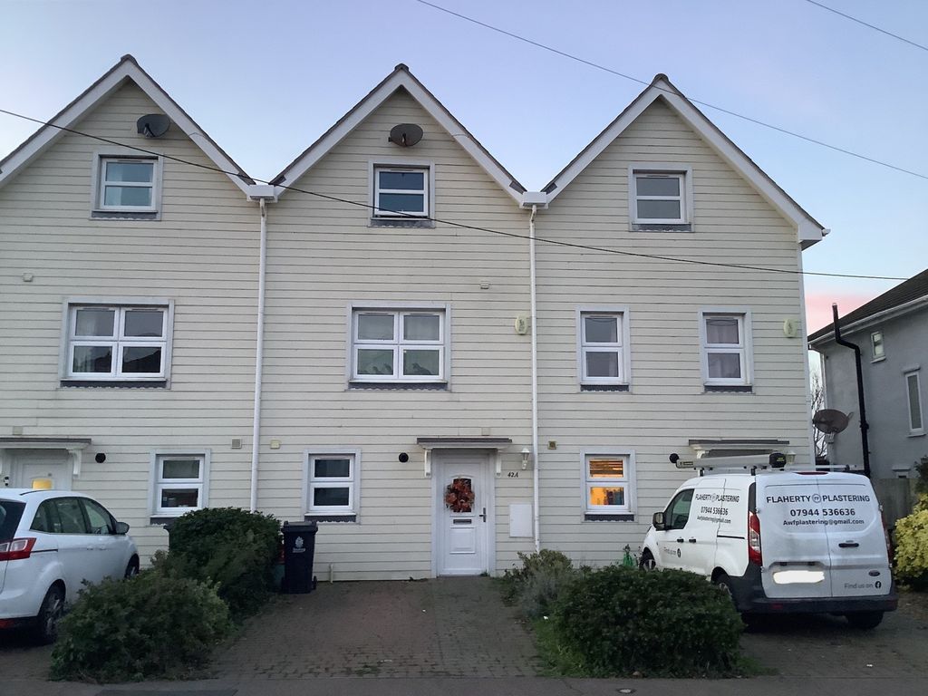 Property photo 1 of 1