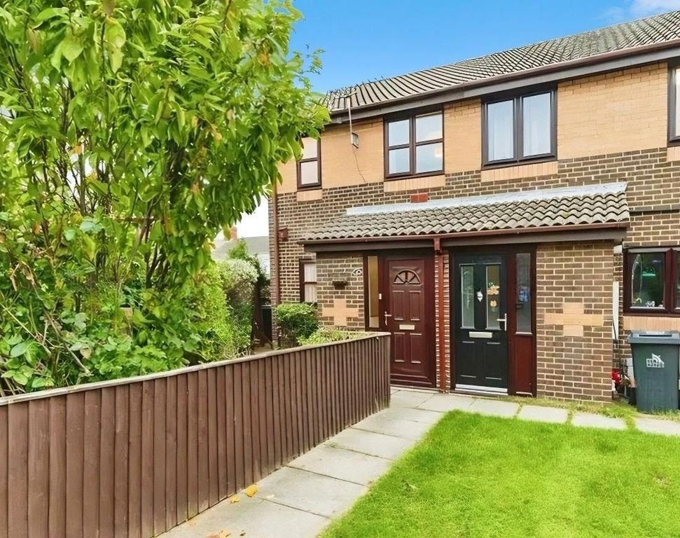 Property photo 1 of 10 Front