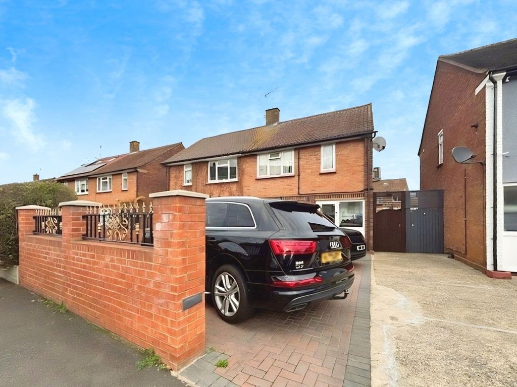 Property photo 1 of 14 Exterior