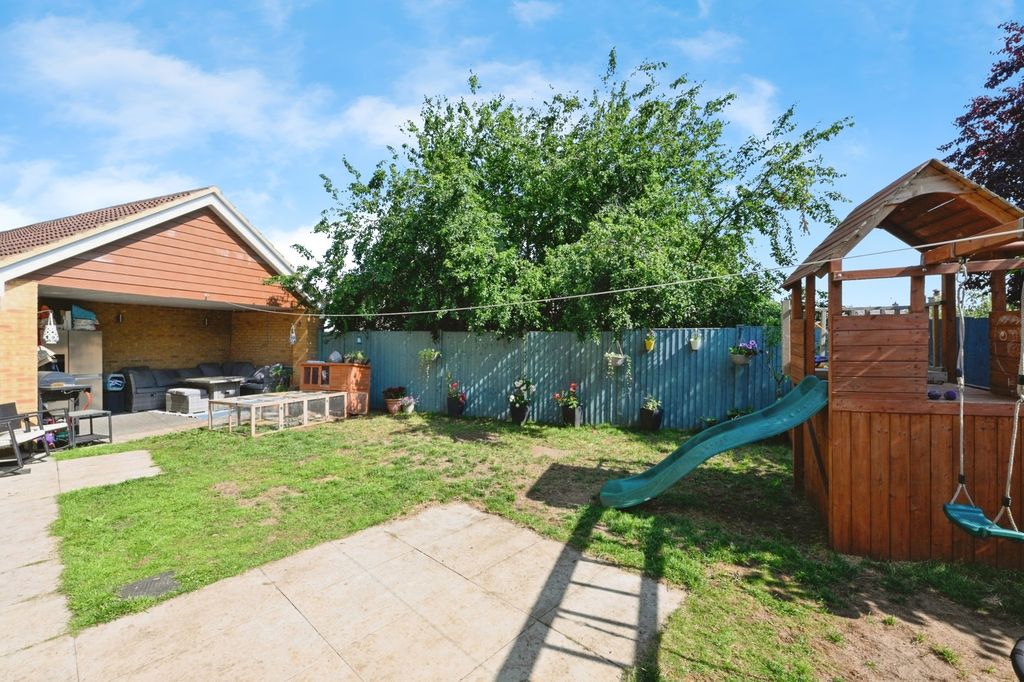 Property photo 1 of 16 Photo