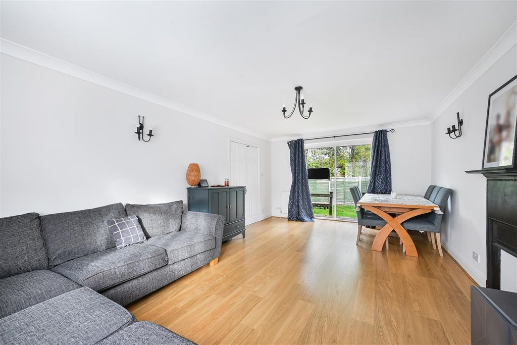 Property photo 3 of 15 Langlands Rise (6).Jpg