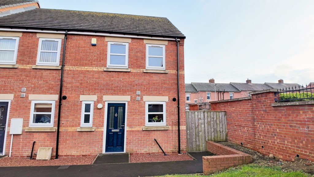 Property photo 1 of 23