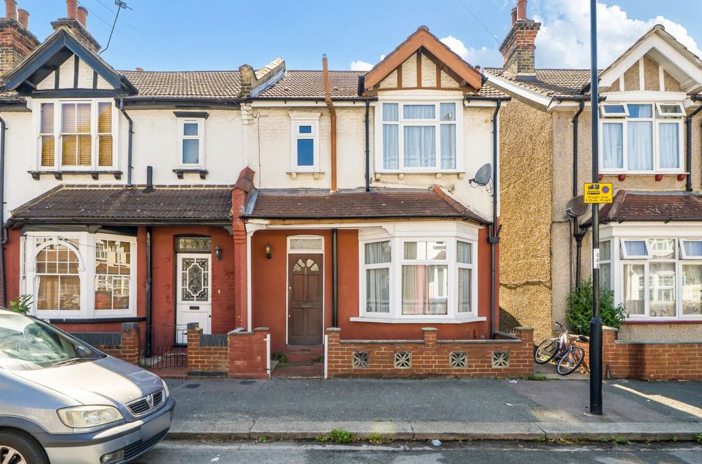 Property photo 1 of 10