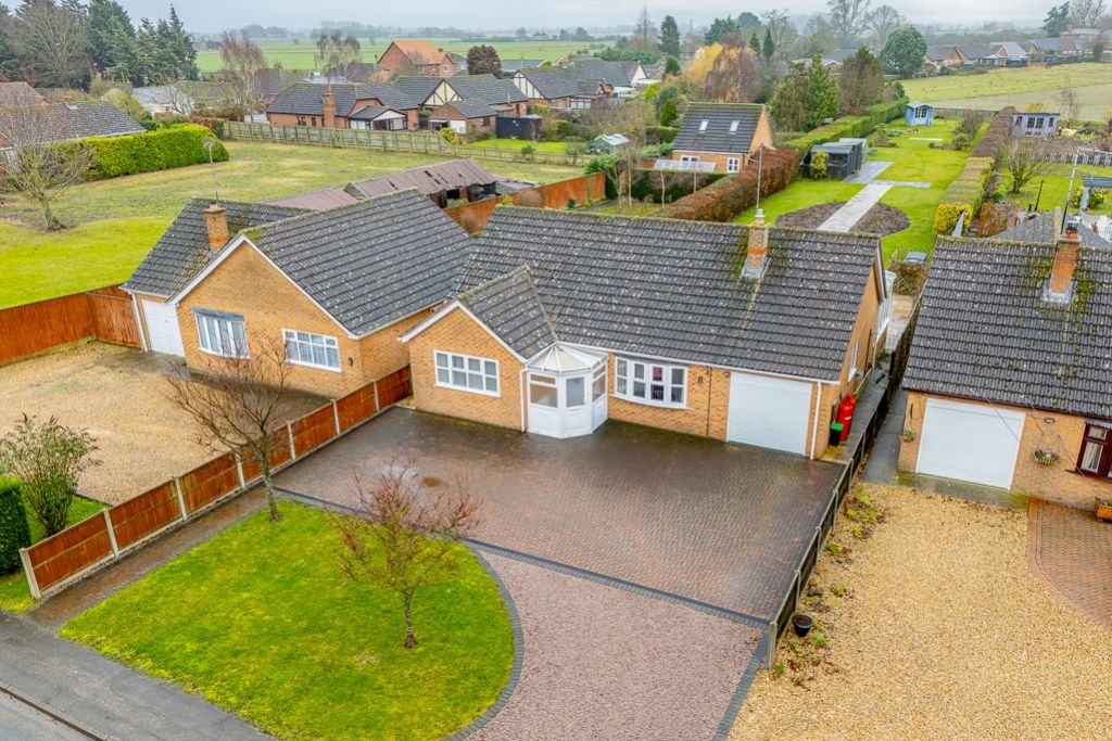 Property photo 1 of 30 3 Fishergate (Spalding)-2