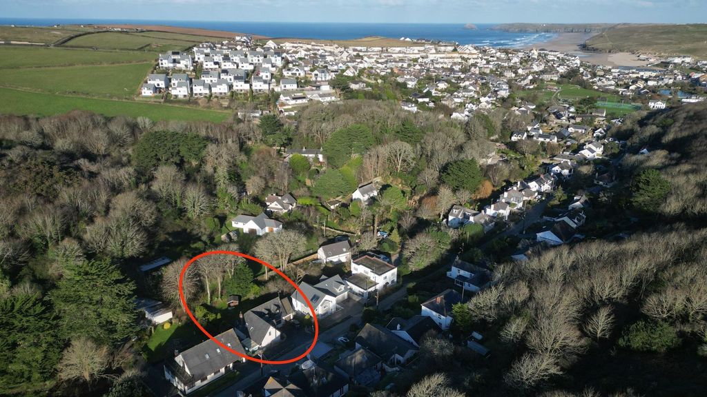 Property photo 1 of 33 Aerial View