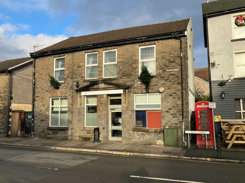 Property photo 1 of 2 Bute Street Treorchy.Jpg