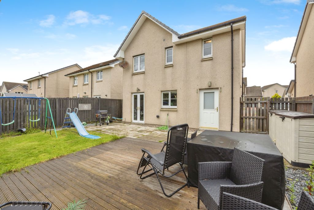 Property photo 1 of 15 Rear View