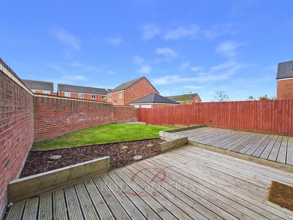 Property photo 2 of 23 Cam04884G0-Pr0135-Still033.Jpg