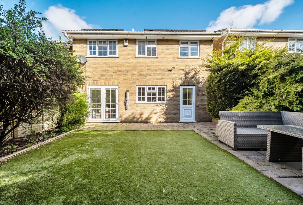 Property photo 1 of 18 Rear Elevation