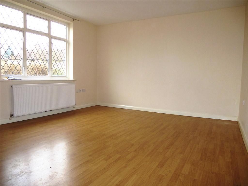 Property photo 2 of 6 Living Room