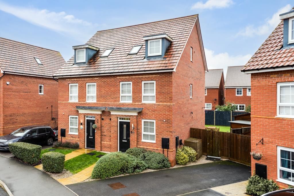 Property photo 1 of 33 12 Woodpecker Way, Thrapston-8.Jpg