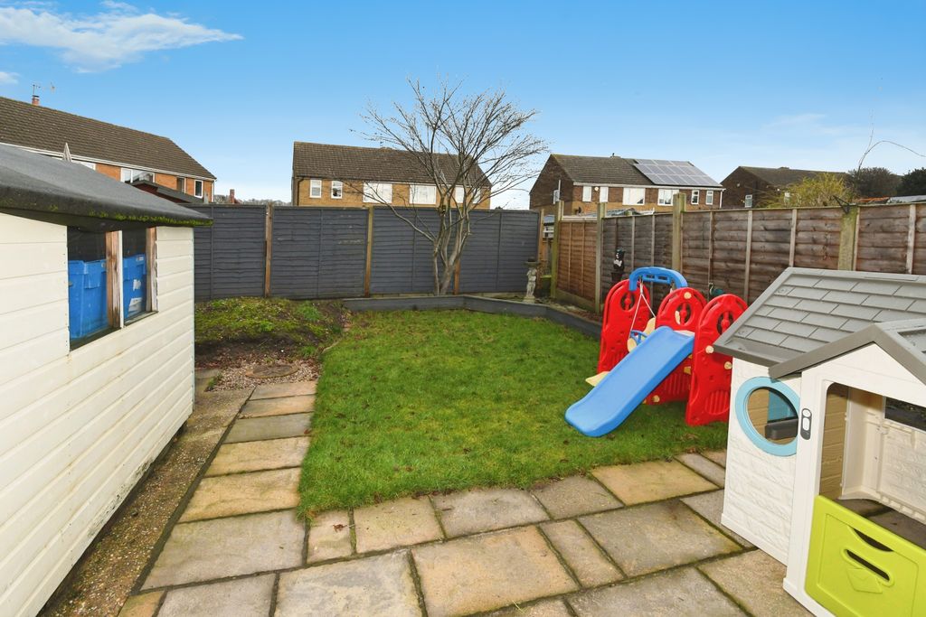 Property photo 2 of 14