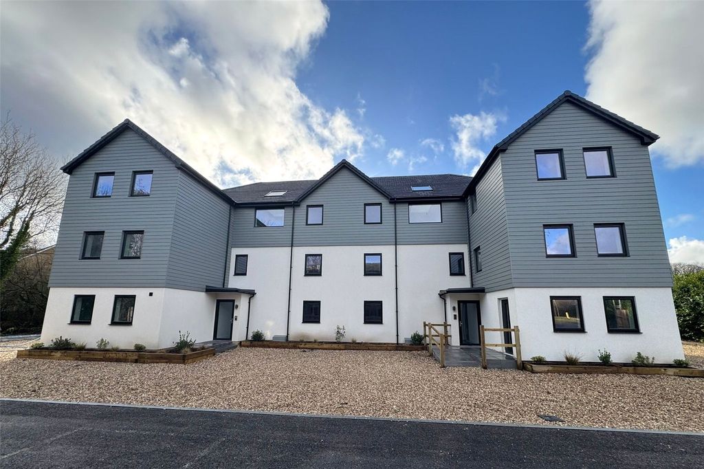 Property photo 1 of 7 Picture No. 06