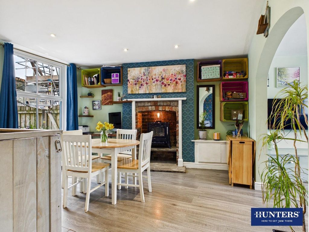 Property photo 3 of 27 Dining Room