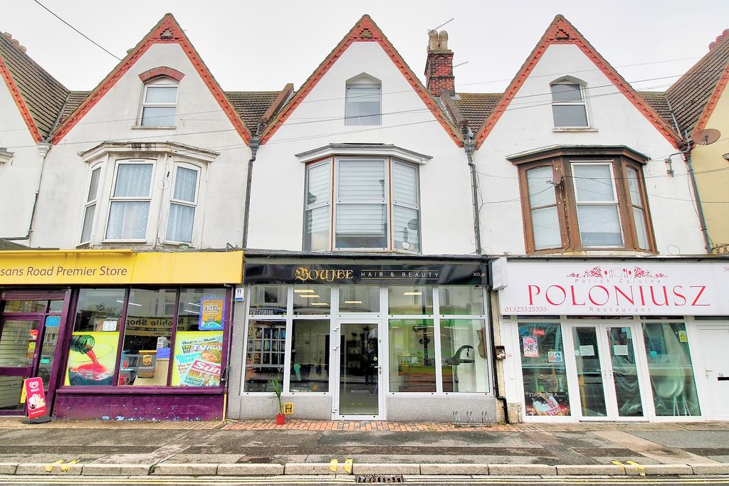 3 bed flat for sale Eastbourne
