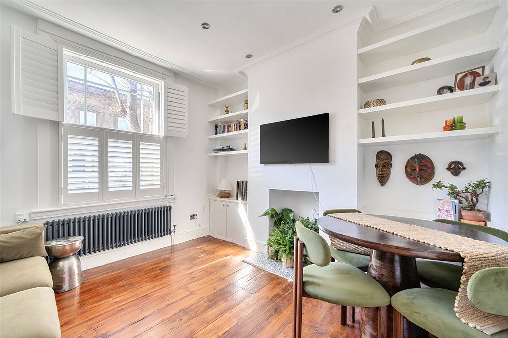 Property photo 2 of 16 Picture No. 23