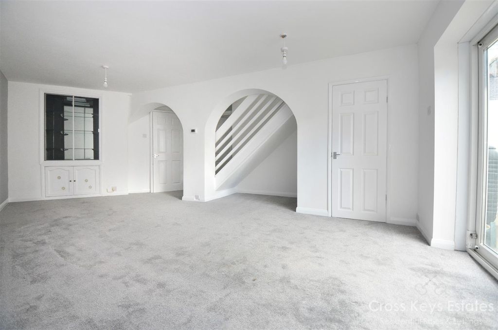 Property photo 2 of 29 Living Room