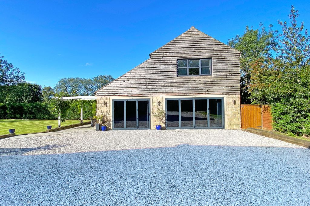 Additional image 4 of 6 bed detached house for saleAsh View Farm, 5 Ash View, Harrogate HG2
