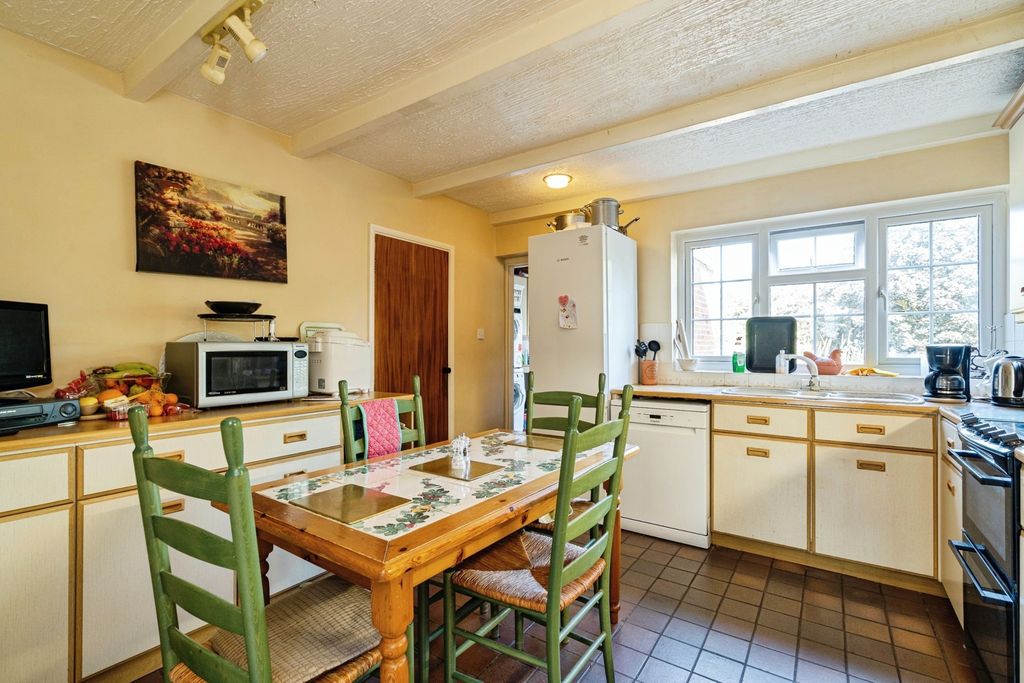 Property photo 3 of 21 Pbox-Img.Jpg